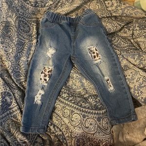 Bailey’s Blossoms 9-12m cheetah patch jeans
